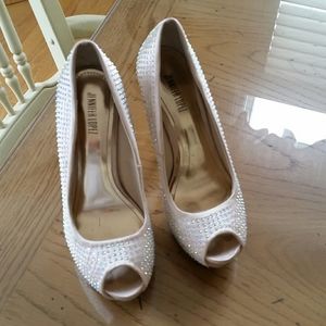 Jennifer Lopez shoes